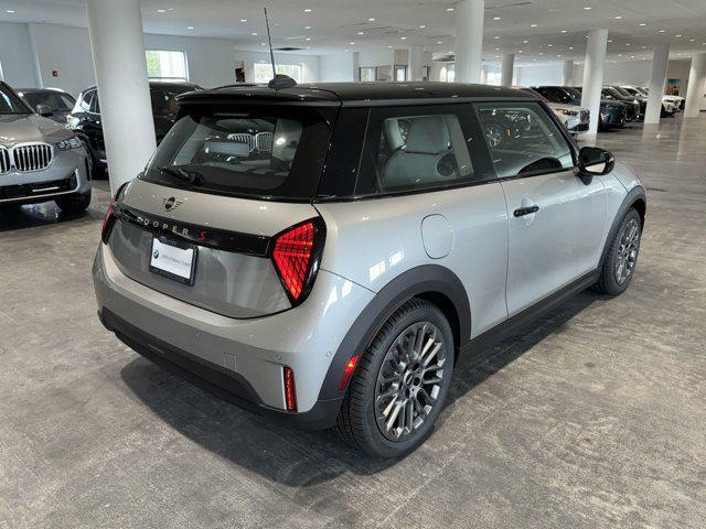 new 2025 MINI Hardtop car, priced at $35,670