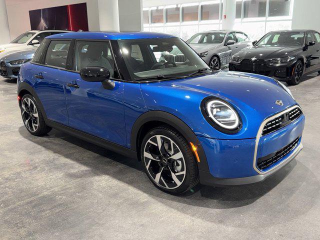 new 2025 MINI Hardtop car, priced at $34,245