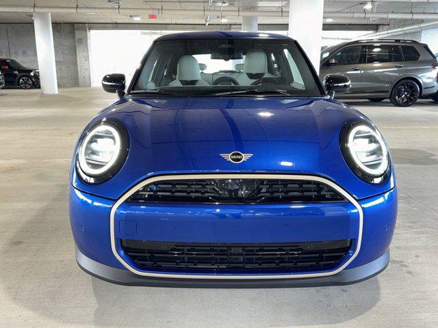 new 2025 MINI Hardtop car, priced at $33,345