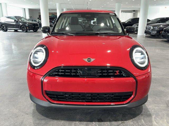 new 2025 MINI Hardtop car, priced at $35,595