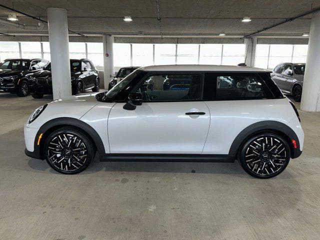 new 2025 MINI Hardtop car, priced at $32,945