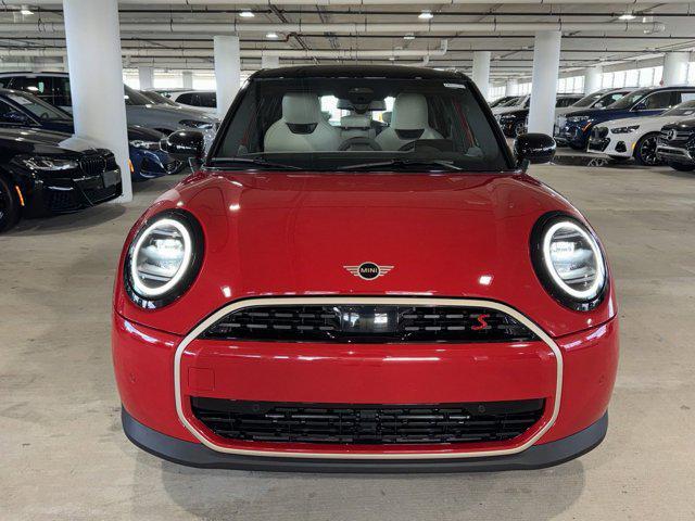 new 2025 MINI Hardtop car, priced at $36,595