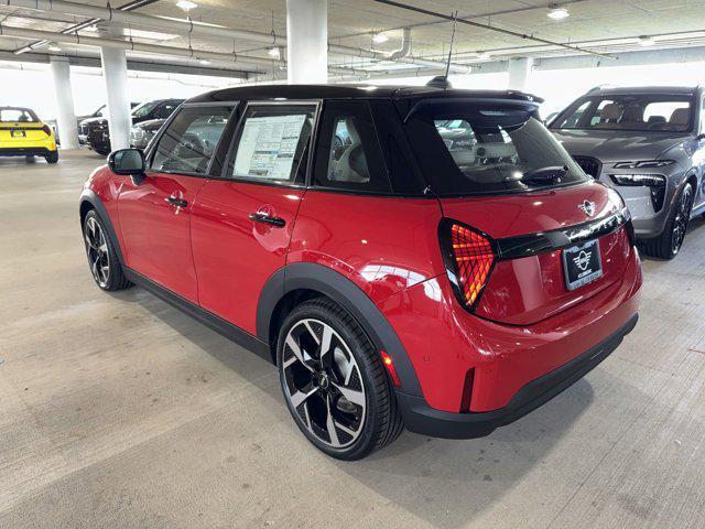 new 2025 MINI Hardtop car, priced at $36,595