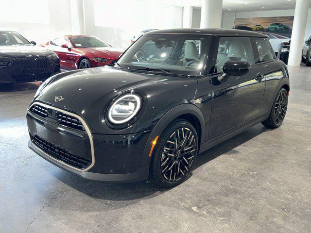 new 2025 MINI Hardtop car, priced at $33,945