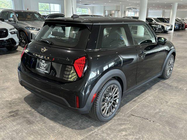 new 2025 MINI Hardtop car, priced at $35,905