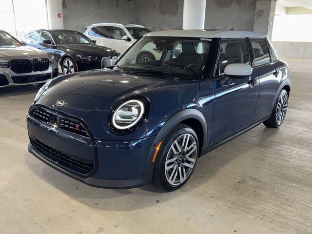 new 2025 MINI Hardtop car, priced at $38,380