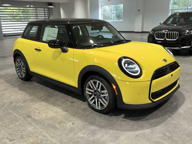 new 2025 MINI Hardtop car, priced at $37,295