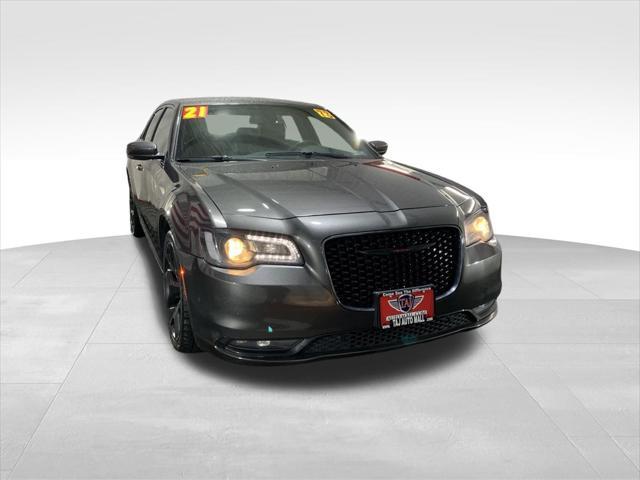 used 2021 Chrysler 300 car, priced at $20,777