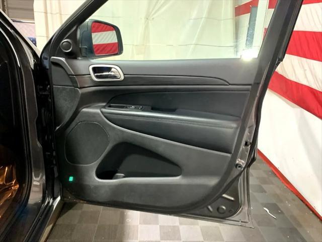 used 2020 Jeep Grand Cherokee car, priced at $19,955