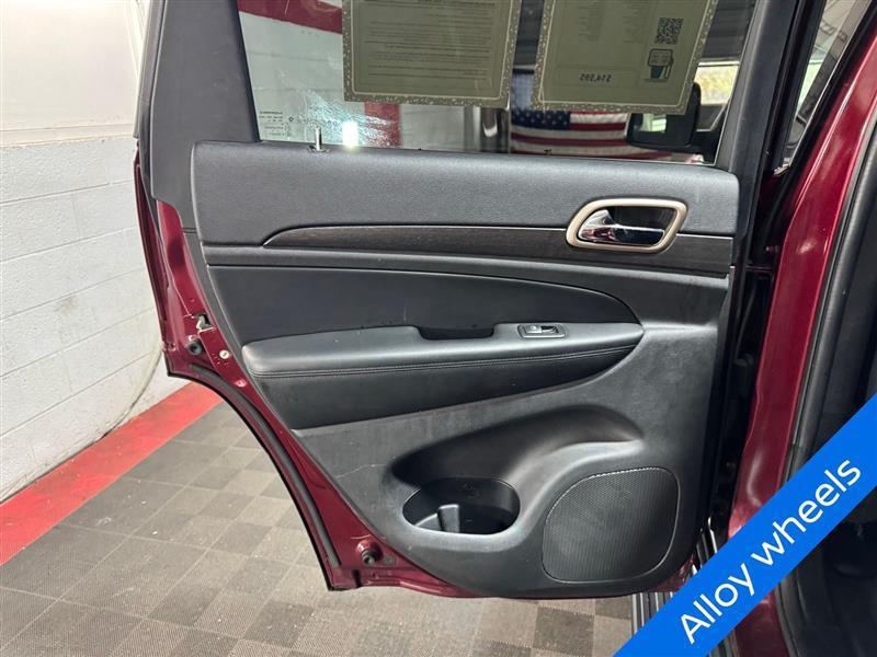 used 2016 Jeep Grand Cherokee car, priced at $13,595