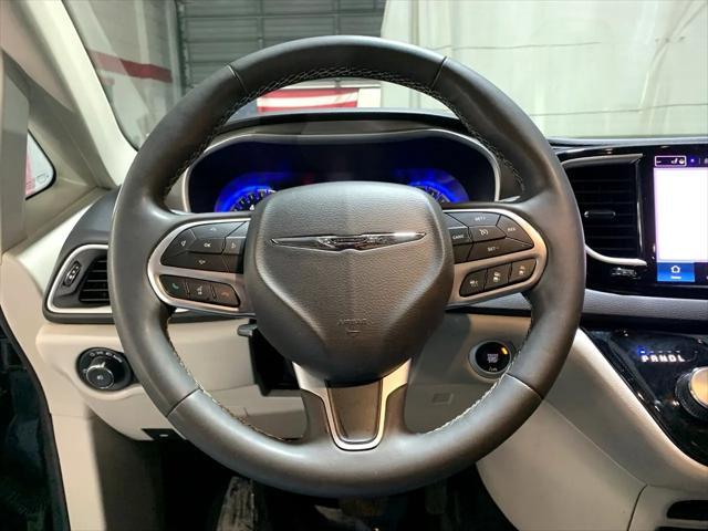 used 2022 Chrysler Pacifica car, priced at $20,955
