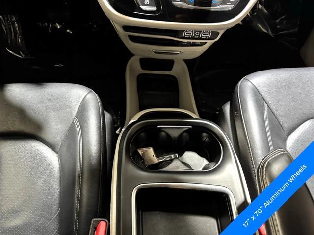 used 2022 Chrysler Pacifica car, priced at $19,977