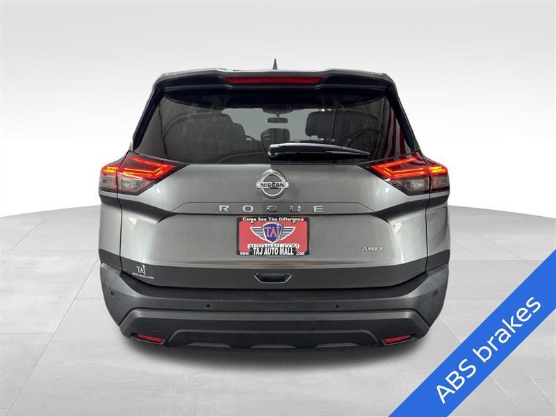 used 2021 Nissan Rogue car, priced at $17,333