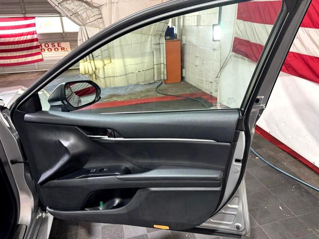used 2018 Toyota Camry Hybrid car, priced at $19,955