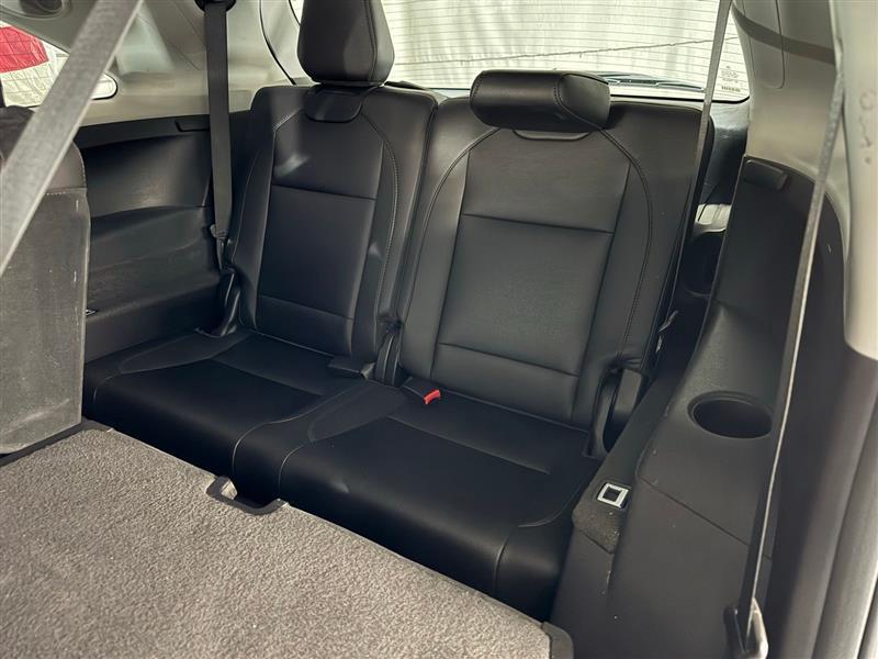 used 2016 Acura MDX car, priced at $14,377