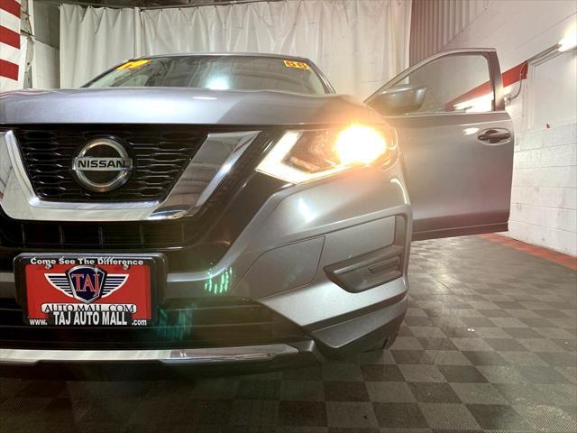 used 2019 Nissan Rogue car, priced at $16,777