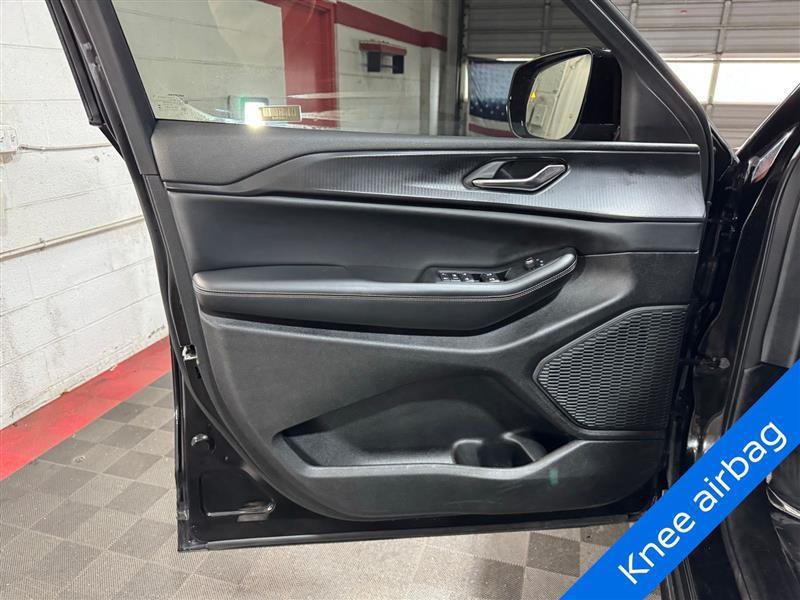 used 2024 Jeep Grand Cherokee L car, priced at $30,555