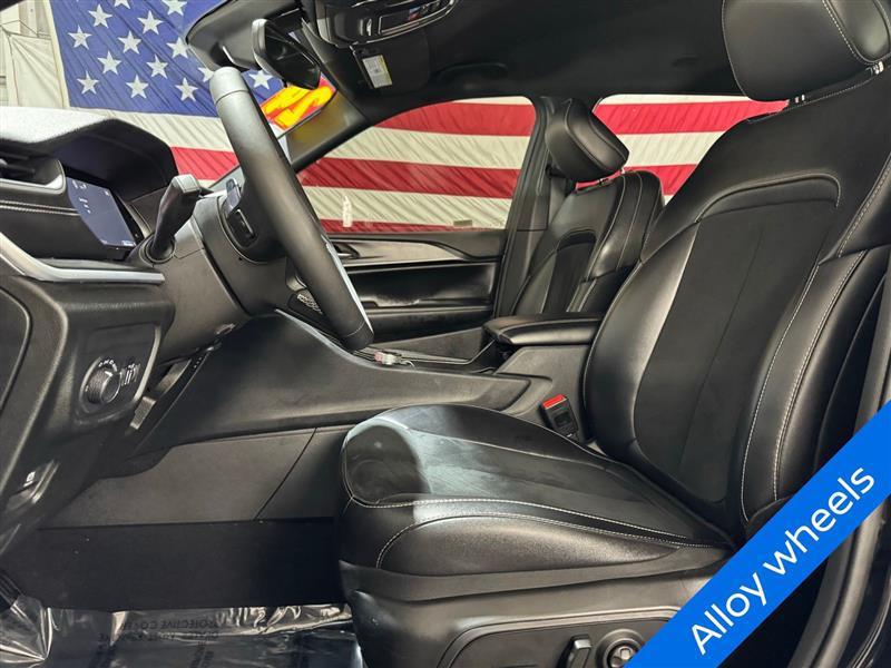 used 2024 Jeep Grand Cherokee L car, priced at $30,555