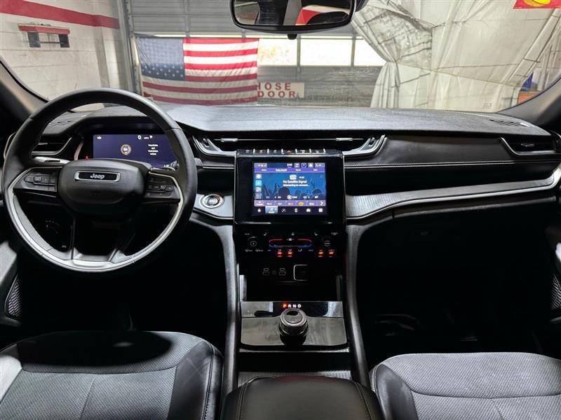 used 2024 Jeep Grand Cherokee L car, priced at $30,555