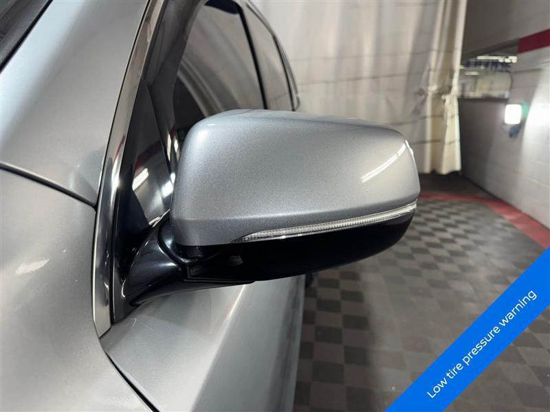 used 2020 Acura MDX car, priced at $24,333