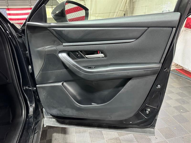 used 2024 Mazda CX-90 car, priced at $27,555