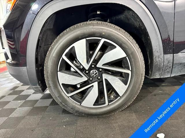 used 2024 Volkswagen Atlas car, priced at $29,777