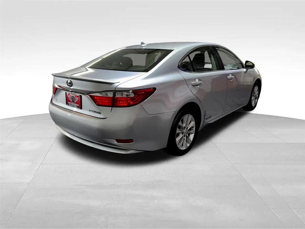 used 2013 Lexus ES 300h car, priced at $13,333