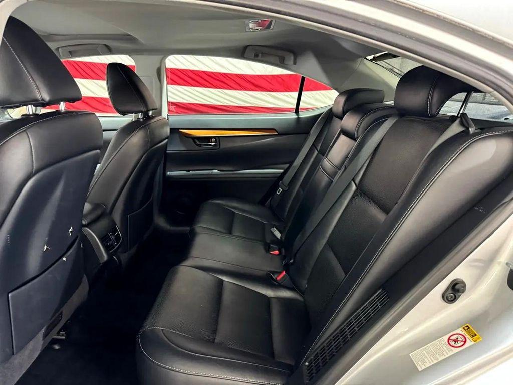used 2013 Lexus ES 300h car, priced at $13,333