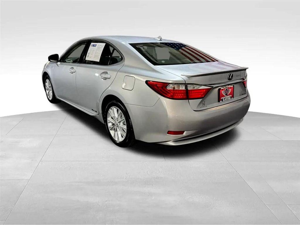used 2013 Lexus ES 300h car, priced at $13,333