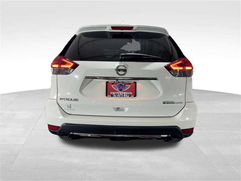 used 2020 Nissan Rogue car, priced at $16,977