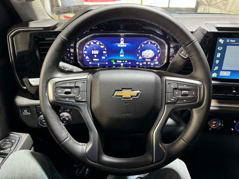 used 2024 Chevrolet Silverado 1500 car, priced at $40,555