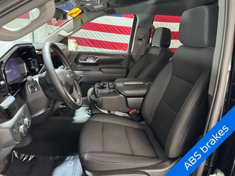 used 2024 Chevrolet Silverado 1500 car, priced at $40,555