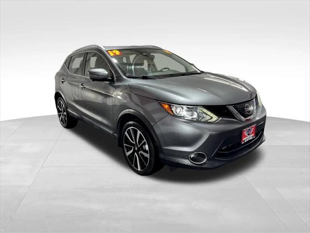used 2019 Nissan Rogue Sport car, priced at $18,777