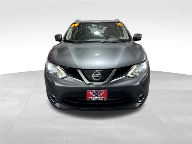 used 2019 Nissan Rogue Sport car, priced at $18,777
