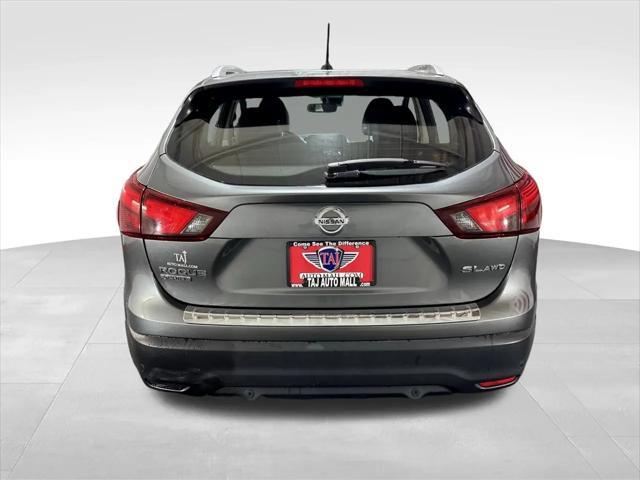 used 2019 Nissan Rogue Sport car, priced at $18,777