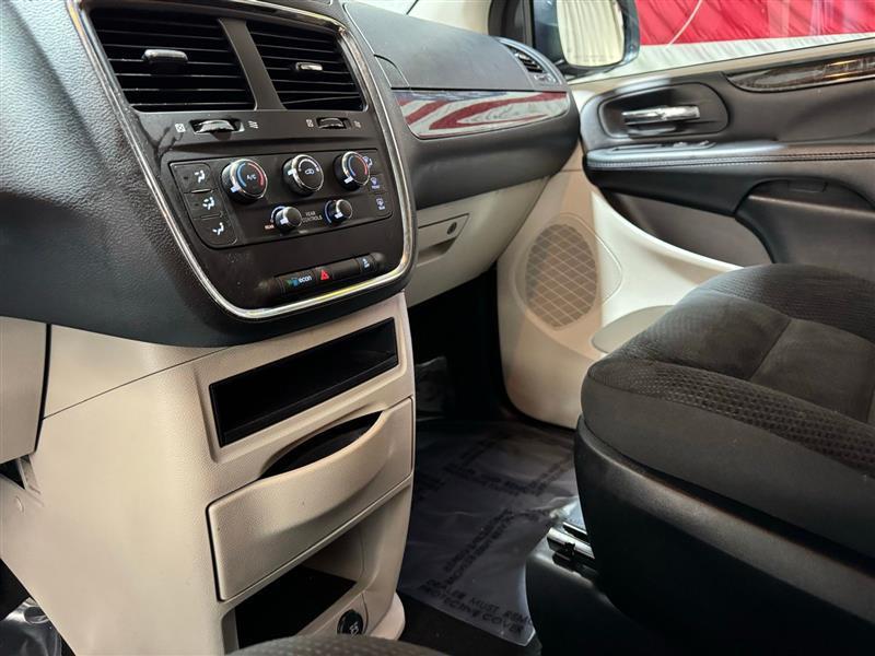 used 2019 Dodge Grand Caravan car, priced at $7,333