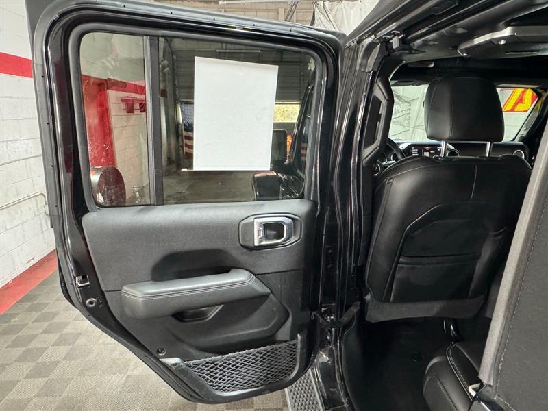 used 2021 Jeep Wrangler Unlimited car, priced at $25,977