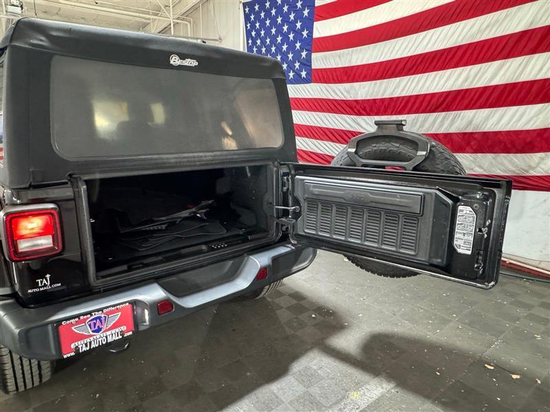 used 2021 Jeep Wrangler Unlimited car, priced at $25,977