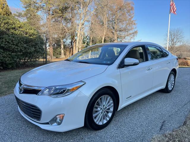 used 2015 Toyota Avalon Hybrid car, priced at $18,950