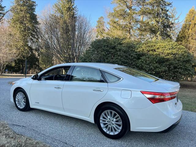 used 2015 Toyota Avalon Hybrid car, priced at $18,950