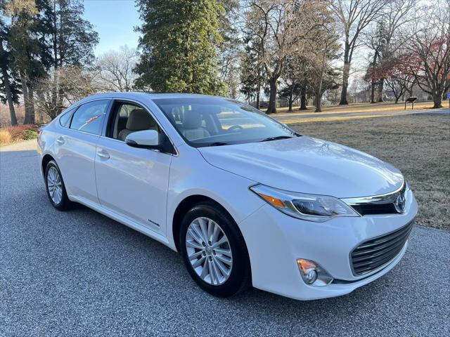 used 2015 Toyota Avalon Hybrid car, priced at $18,950