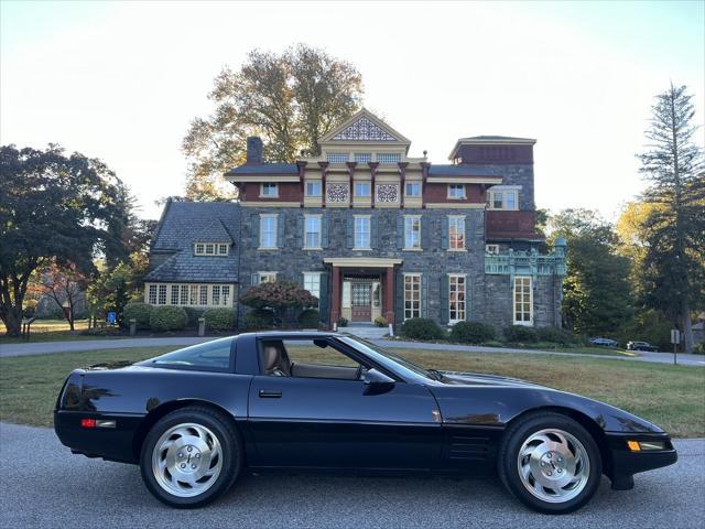 used 1993 Chevrolet Corvette car, priced at $17,950