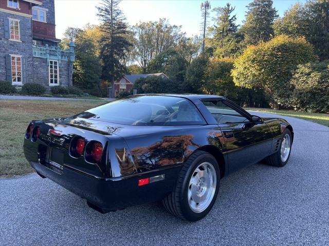 used 1993 Chevrolet Corvette car, priced at $17,950