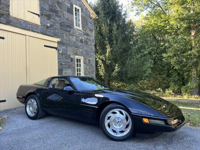 used 1993 Chevrolet Corvette car, priced at $17,950