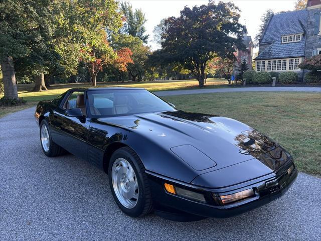 used 1993 Chevrolet Corvette car, priced at $17,950