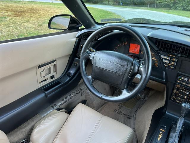 used 1993 Chevrolet Corvette car, priced at $17,950