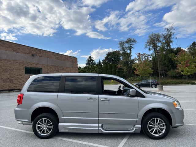 used 2016 Dodge Grand Caravan car, priced at $39,950