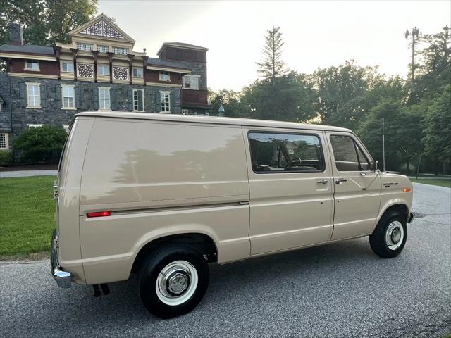 used 1985 Ford E250 car