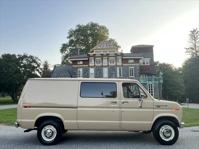 used 1985 Ford E250 car