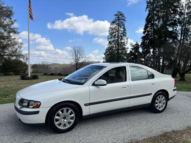 used 2002 Volvo S60 car, priced at $12,950